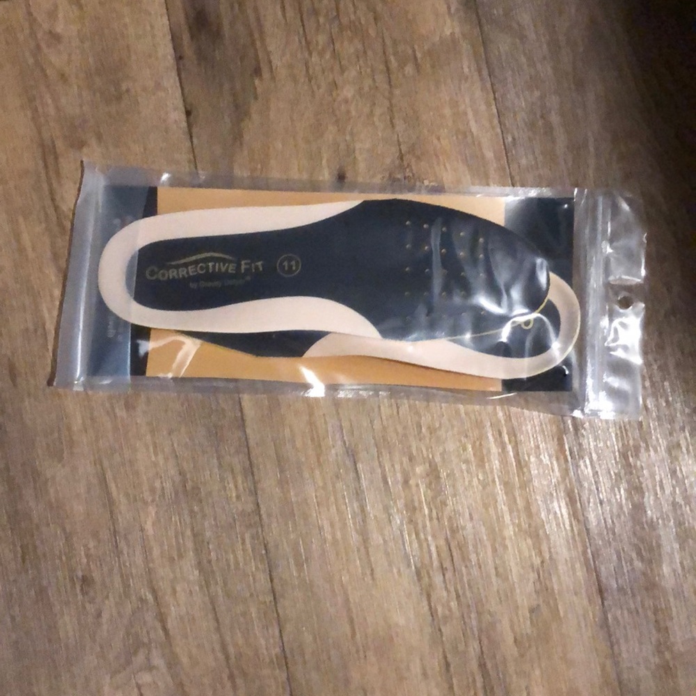 Shoes pair